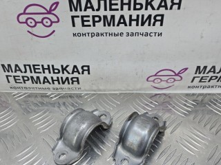 скоба крепления втулки стабилизатора, ориг. номер 4D0411336G, Audi A4 B9 2015-2020