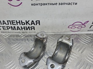 скоба крепления втулки стабилизатора, ориг. номер 4D0411336G, Audi A4 B9 2015-2020