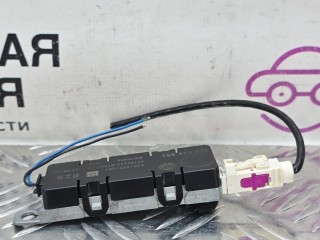 усилитель антенны, ориг. номер 1C0973119B, 3C8035552, 6Q0035576A, Volkswagen Passat CC 1 поколение [рестайлинг] 2012-2017