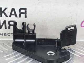 кронштейн (крепление) правый, ориг. номер A2045461243, Mercedes-Benz C W204 [рестайлинг] 2011-2015