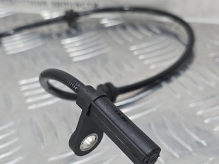 датчик ABS, ориг. номер A2045400317, Mercedes-Benz C W204 [рестайлинг] 2011-2015
