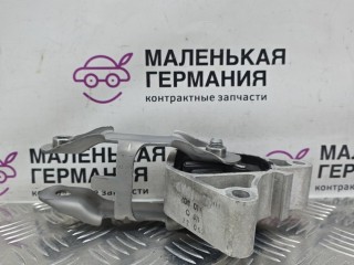 подушка крепления двигателя, ориг. номер A2462400809, A2462401709, Mercedes-Benz GLA X156 2013-2017