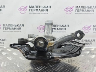 кулак передний левый, ориг. номер A2464210820, Mercedes-Benz GLA X156 2013-2017