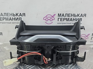 подстаканник центральный, ориг. номер 51169301723, 9301722, 9301723, 51169309050, 9309050, BMW X4 F26 2014-2018