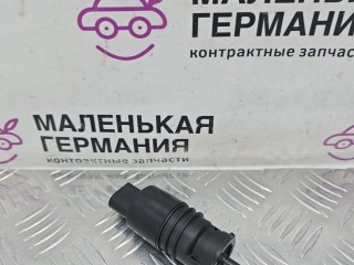насос (моторчик) омывателя стекла, ориг. номер 8362154, 67128362154, BMW X4 F26 2014-2018