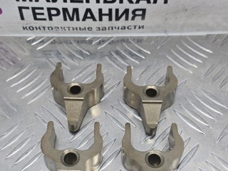 держатель (крепление) форсунки, ориг. номер 13537809798, 7809798, 13537805256, 7805256, BMW 5 G30/G31 2016-2020