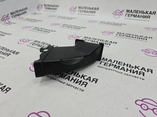водосток планки обтекателя (жабо) лев. низ., ориг. номер 61667357247, 7357247, BMW 5 G30/G31 2016-2020