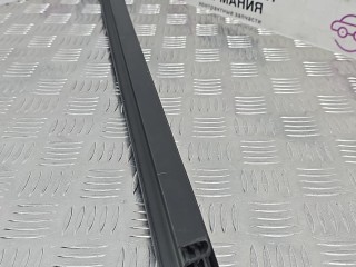 уплотнитель стекла двери передний левый, ориг. номер 7336959, 51337336959, BMW 5 G30/G31 2016-2020