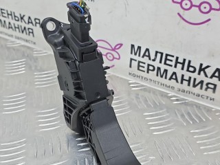педаль газа, ориг. номер 8W1723523, 4F0973706, 6PV011642, Audi A4 B9 2015-2020