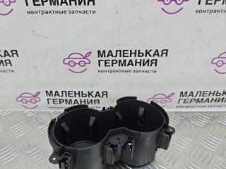 подстаканник, ориг. номер 8W0862533, 8W0863276, Audi A4 B9 2015-2020