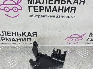 кронштейн (крепление) левый Mercedes-Benz E W212 2009-2013, A2045461143