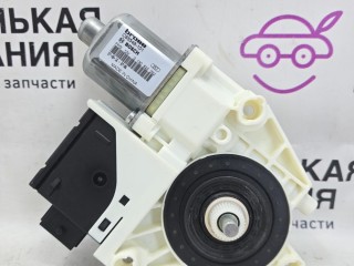 моторчик стеклоподъемника, ориг. номер C37723-104, C65548-101, C69943-003, 0130823202, Jeep Renegade 1 поколение 2014-2019
