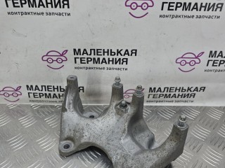 кронштейн коробки (балка кпп) BMW 5 F10/F11 2009-2013, 22326777611