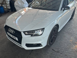 Audi A4 B9 2017г. 2.0 л., CVKB - фото №13