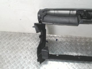 Передняя панель крепления облицовки (телевизор), Volkswagen Passat B8 2014-2021