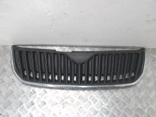 Решетка радиатора Skoda SuperB Superb 2 2008-2013