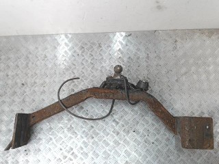Прицепное устройство (фаркоп) Kia Sorento 1 2006-2011