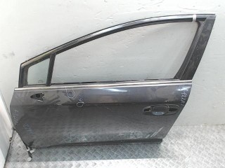 Дверь передняя левая Toyota Avensis 3 2008-2011
