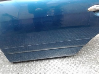 Молдинг двери задней левой Nissan Primera 11 1999-2002