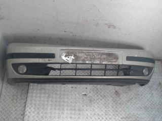 Бампер передний Renault Laguna 2 2001-2005