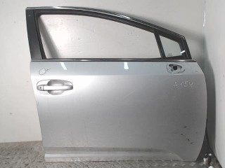 Дверь передняя правая Toyota Avensis 3 2011-2015