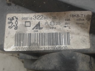 Фара правая, Peugeot 307 2001-2005