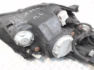 Фара левая, Toyota Avensis 3 2011-2015
