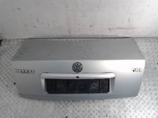 Крышка багажника (дверь 3-5) Volkswagen Passat B5 1996-2001