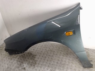 Крыло переднее левое Nissan Primera 11 1996-2000