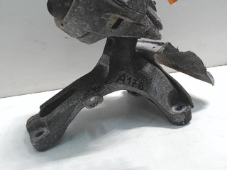 Кронштейн двигателя Audi A5 (S5,RS5) 1 2007-2011