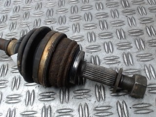 Полуось передняя левая (приводной вал, шрус), Nissan Almera N15 1995-1998