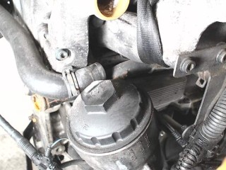Корпус масляного фильтра Volkswagen Touareg 1 2002-2007