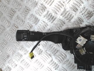 Переключатель поворотов Nissan Juke 1 2010-2014