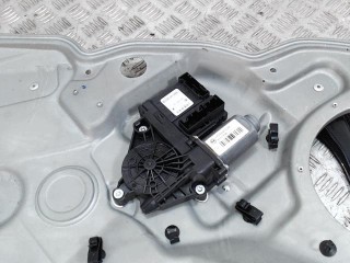 Стеклоподъемник передний левый Skoda Octavia A5 2008-2013