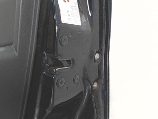 Замок двери передней правой, Dacia Duster 1 2010-2013