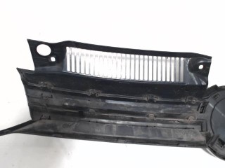Решетка радиатора, Volkswagen Golf 6 2008-2012