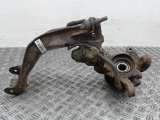 Ступица передняя левая Nissan Primera 11 1999-2002