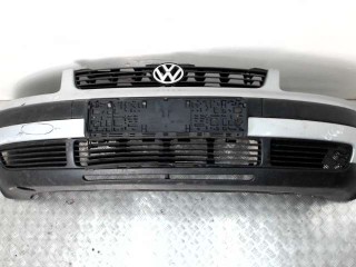 Заглушка (решетка) в бампер передний Volkswagen Passat B5 1996-2001