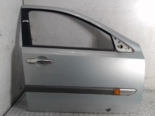 Дверь передняя правая Renault Laguna 2 2001-2005