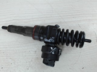 Форсунка Volkswagen Passat B5 2000-2005