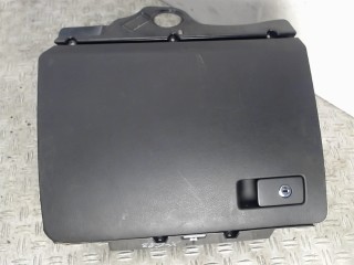 Бардачок, Volkswagen Passat B6 2005-2010