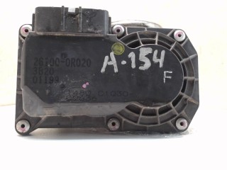Заслонка дроссельная Toyota Avensis 3 2011-2015