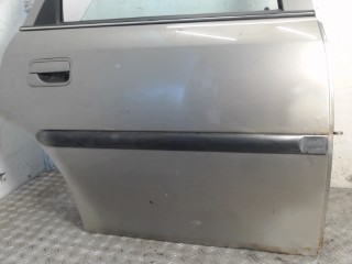 Дверь задняя правая Opel Vectra B 1995-2000