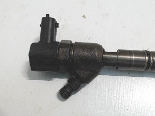 Форсунка, ориг. номер 0445110320, 33800-2A900, Hyundai i30 GD 2011-2015