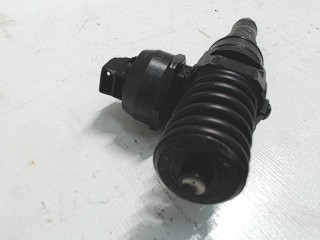 Форсунка, ориг. номер 038130073AG, Volkswagen Golf 5 2003-2009