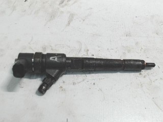 Форсунка Opel Astra J 2009-2012