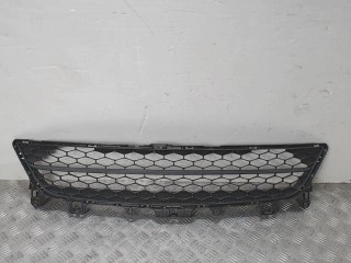 Заглушка (решетка) в бампер передний Mazda 6 2 2007-2010