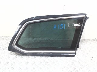Стекло кузовное боковое левое Volkswagen Passat B8 2014-2021