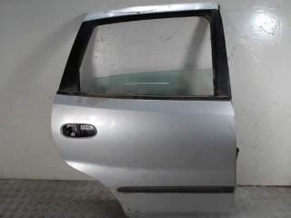 Дверь задняя правая Nissan Almera Tino 2000-2003
