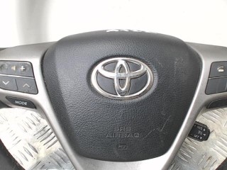 Подушка безопасности водителя Toyota Avensis 3 2008-2011